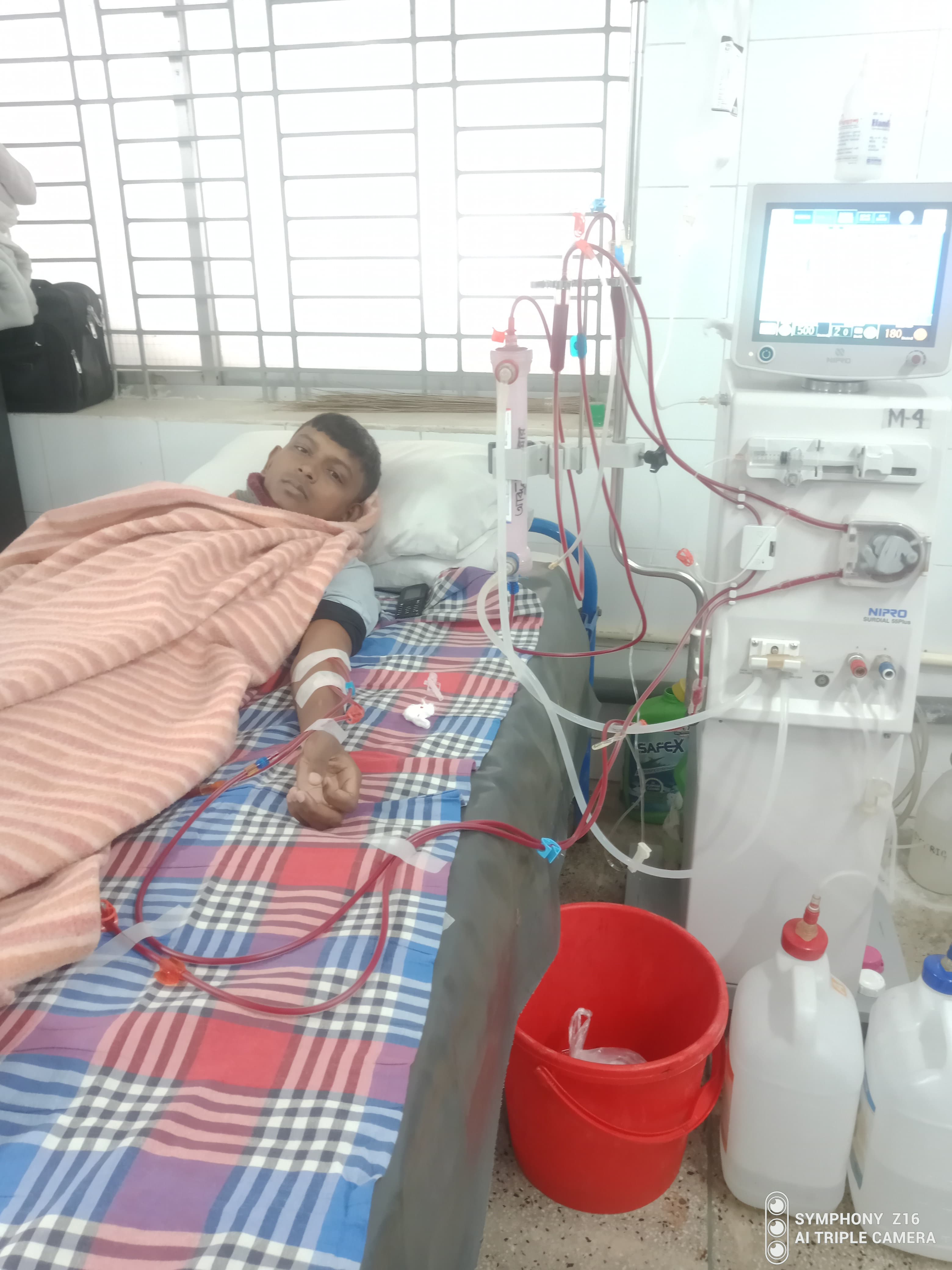বোনের কিডনি নিয়েই বাঁচবে ভাই